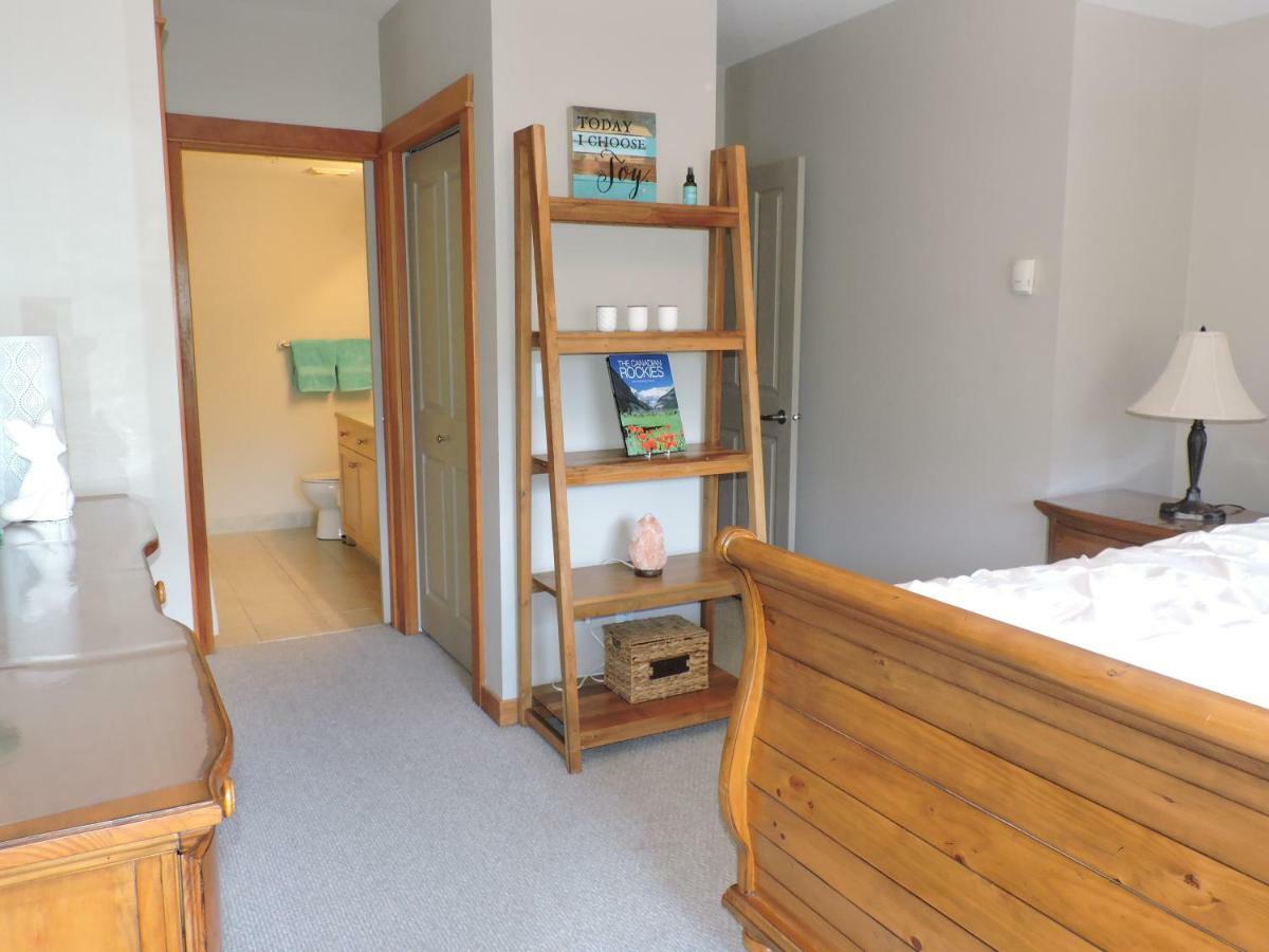 Fenwick Vacation Rental Open Hot Tub Glorious Mountain 2 Bedroom Canmore Exterior foto